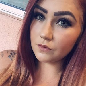 Meet your Posher, Lacy